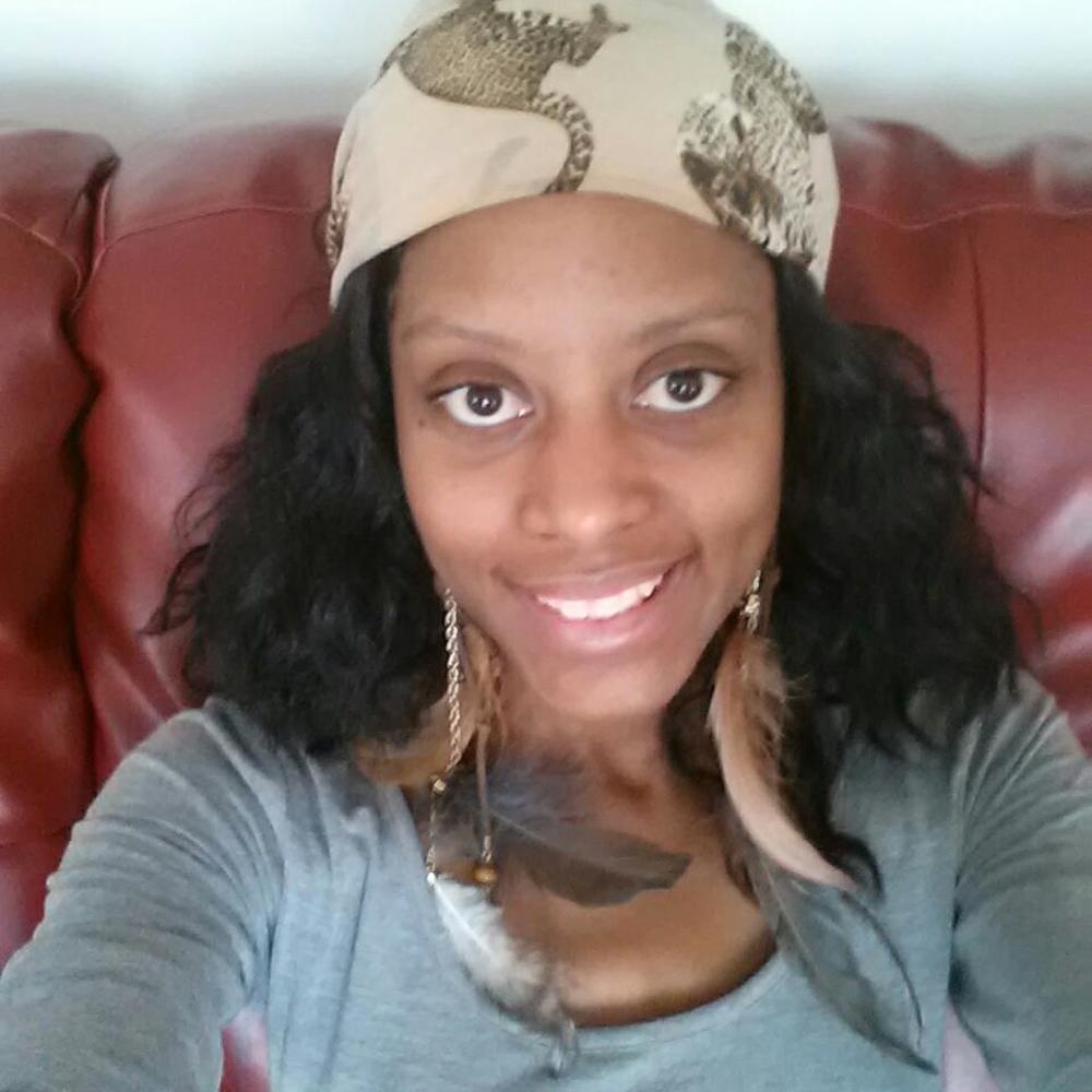 Meet your Posher, Krystal